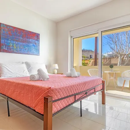 Luxurious Close To The Sea Apartment *